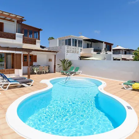 Villa Eric With A Private Stunning Heated Pool *
